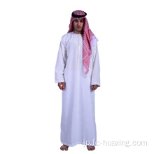 Thobe UAEドバイイスラム教徒の衣服